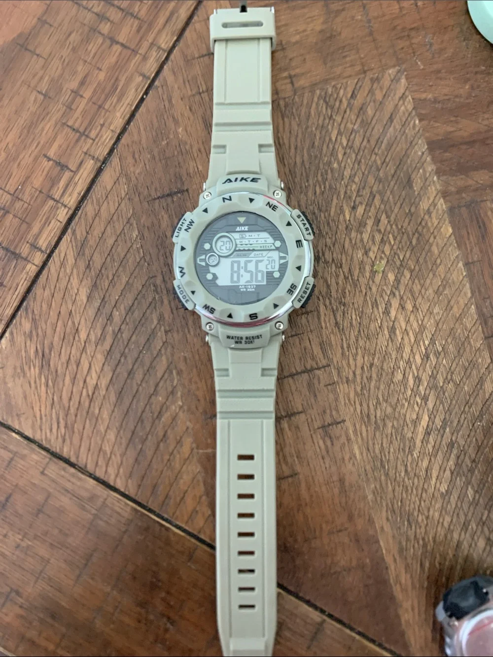 Aike light beige
